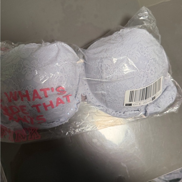 Other - Elegant Lace Women's Bra in light blue